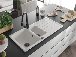 Mexen Andres évier en granit 1,5 cuves avec égouttoir et robinet de cuisine Elia, blanc - 6515-20-670101-70