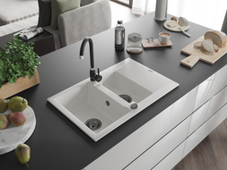 Mexen Gaspar évier en granit à 1,5 cuvette avec égouttoir 737 x 475 mm, Blanc, siphon Noir - 6507731505-20-B