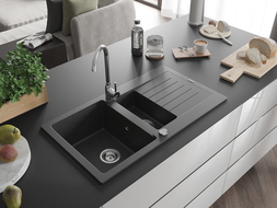 Mexen Matias évier en granit à 1,5 cuve avec un égouttoir court 900 x 505 mm, Noir moucheté - 6502901505-76