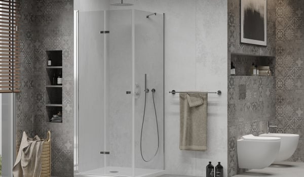 Salle de bain orientale avec cabine de douche