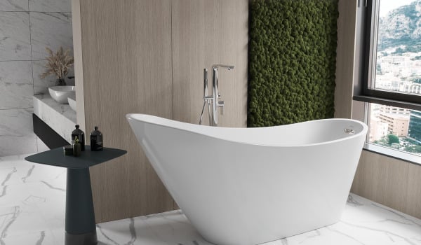 Salle de bain confortable aux couleurs de la Terre - mur en mousse