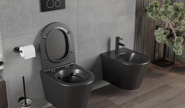 Gris et bois dans la salle de bain avec des accessoires modernes