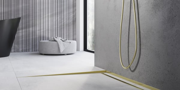 Solutions innovantes pour une douche sans receveur